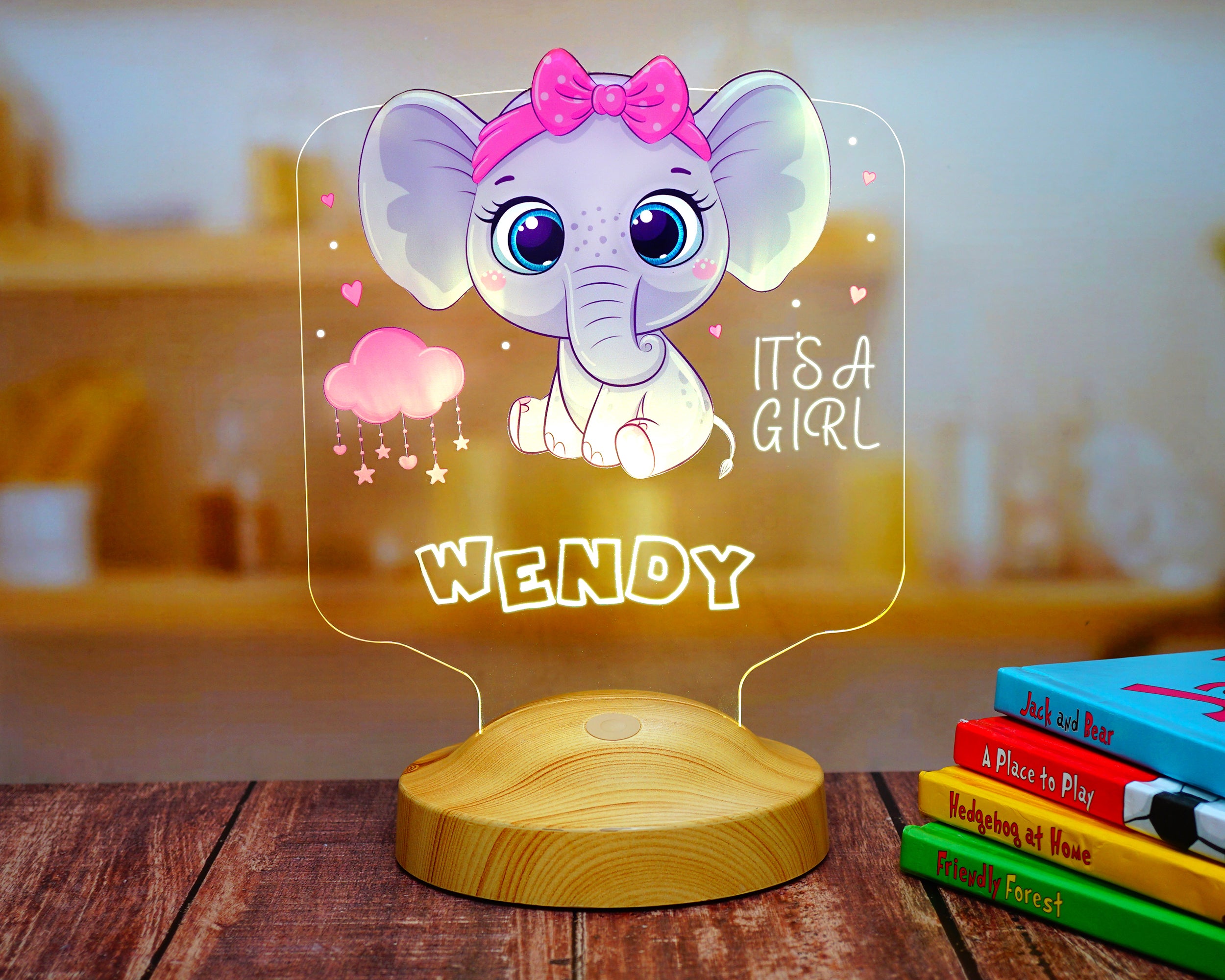 Baby Elefant Baby Geschenk, Elefanten LED Lampe als Nachttisch fürs Kinderzimmer mit Namensgravur, Weihnachtsgeschenk Mädchen oder Jungen
