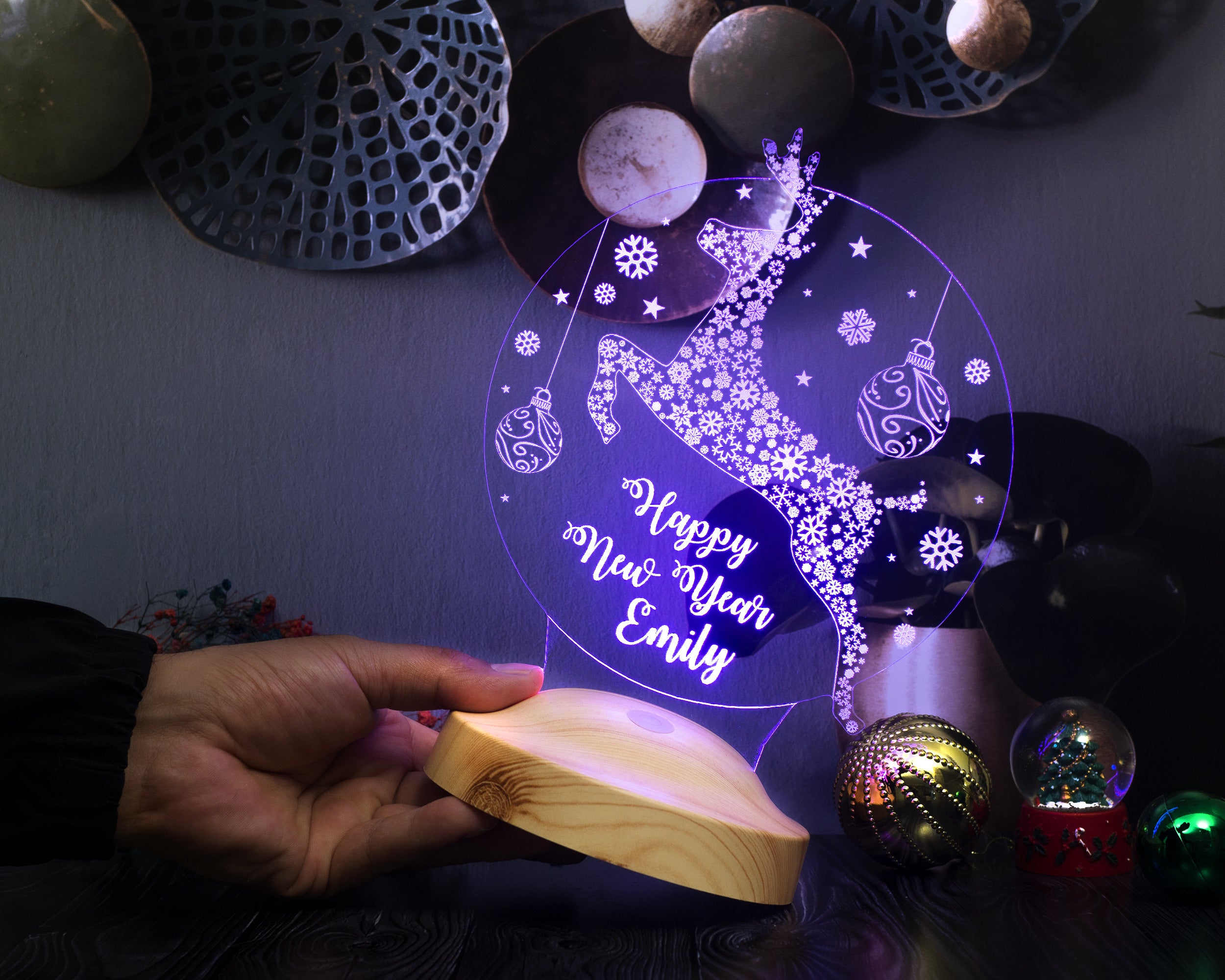 Weihnachtshirsch Personalisierte Lampe Mit Gravur Wunschtext Geschenkbox