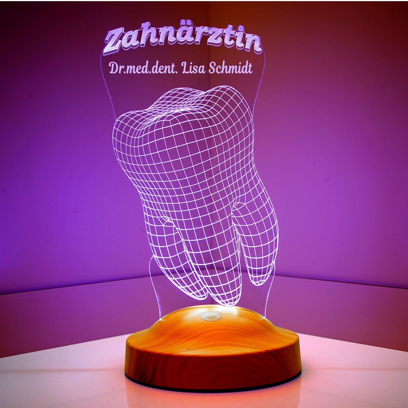 Personalisierte Lampe mit Gravur zahnärztin
