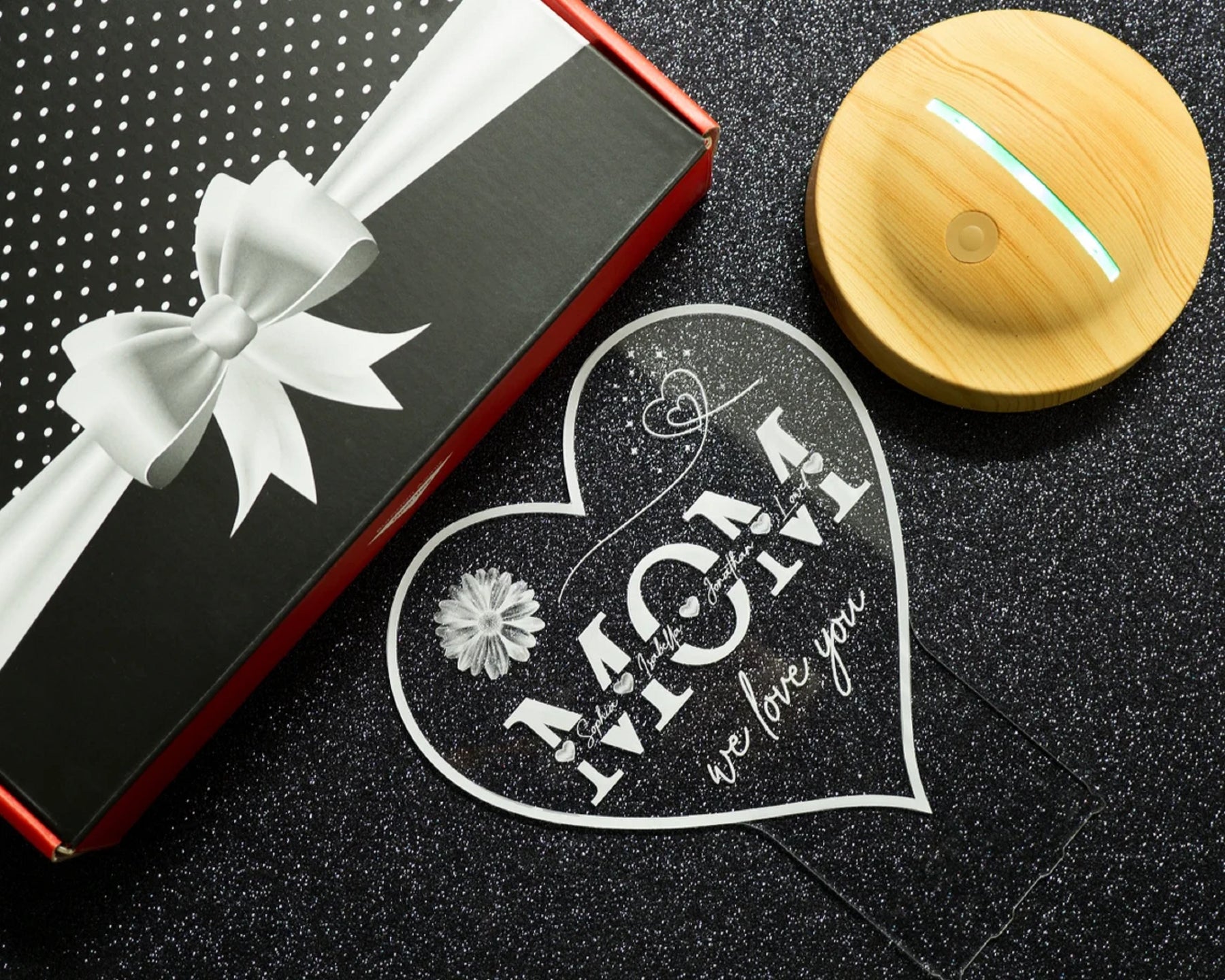 herzförmige personalisierte LED Geschenkelampe für Mutter,Mama mit hochwertigem Lasergravur als Muttertagsgeschenk