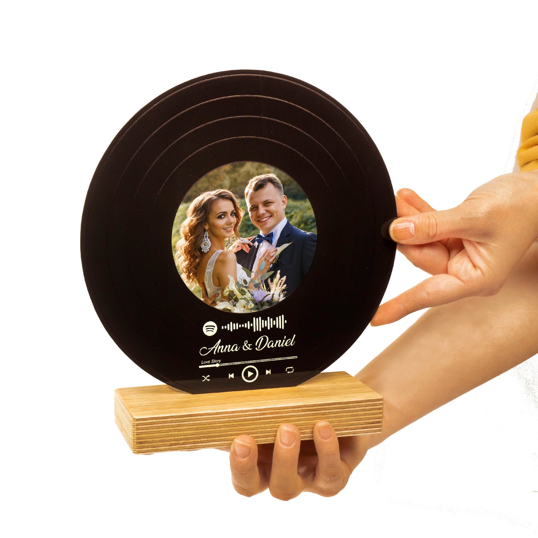 Personalisierte Schallplatte Dekoaufsteller Spotify Song und Bild mit hochwertigem UV-Druck Holzaufsteller & Geschenkbox
