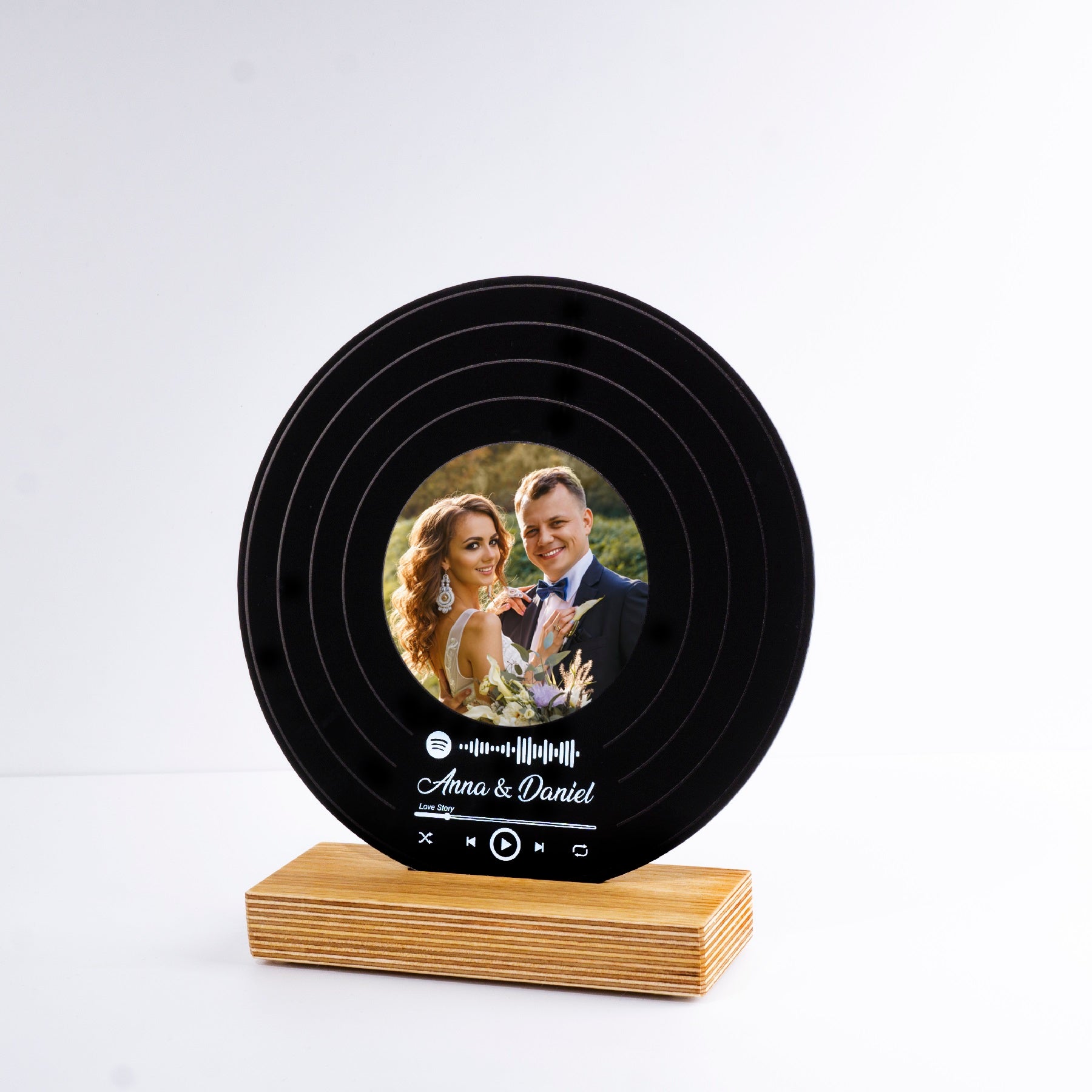 Personalisierte Schallplatte Dekoaufsteller Spotify Song und Bild mit hochwertigem UV-Druck Holzaufsteller & Geschenkbox