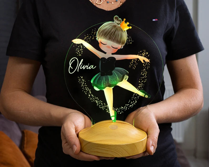 Ballerina Personalisierte Geschenke 3D Lampe mit Name UV Druck Geburtstagsgeschenk Kinderzimmer Nachttischlampe