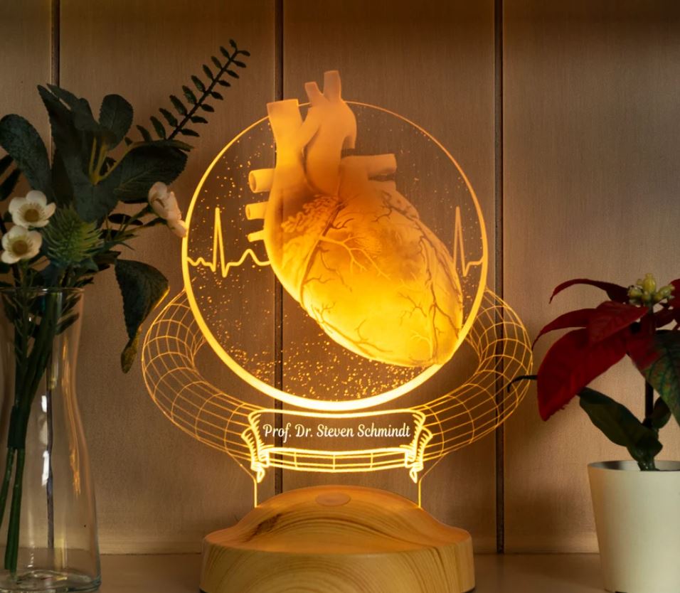 Personalisierte 3D-Lampe für Herzchirurgen, Kardiologengeschenk mit Gravur