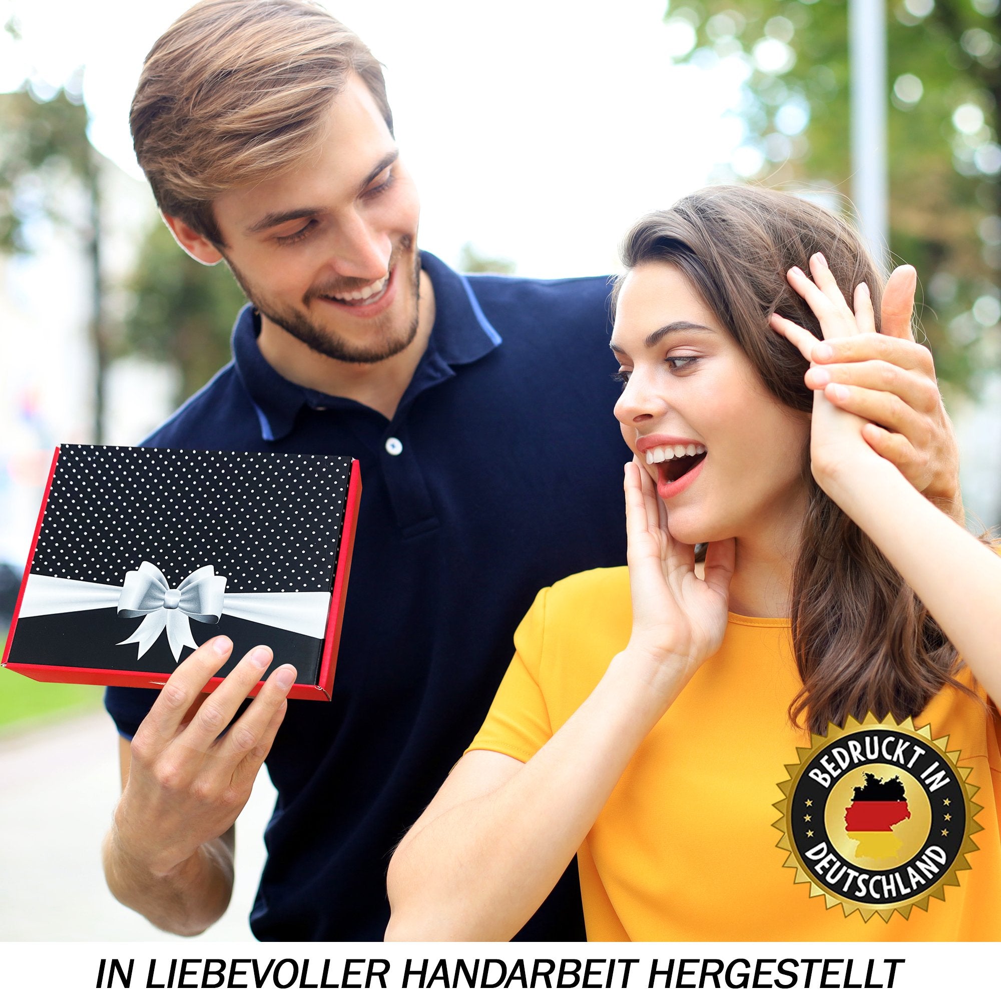 Personalisiertes Fotogeschenk mit hochwertigem UV-Druck Holzaufsteller & Geschenkbox