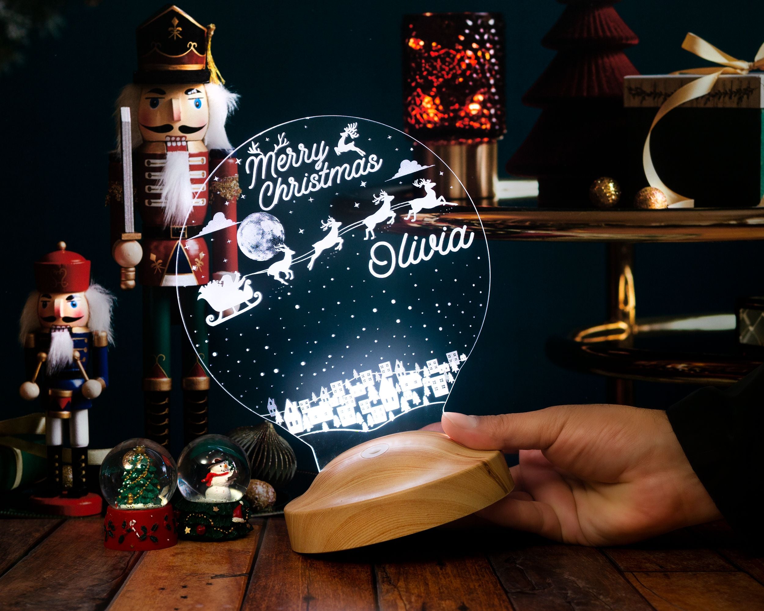 Weihnachtsmann mit Rentieren Personalisierte Lampe mit Gravur Wunschtext Geschenkbox