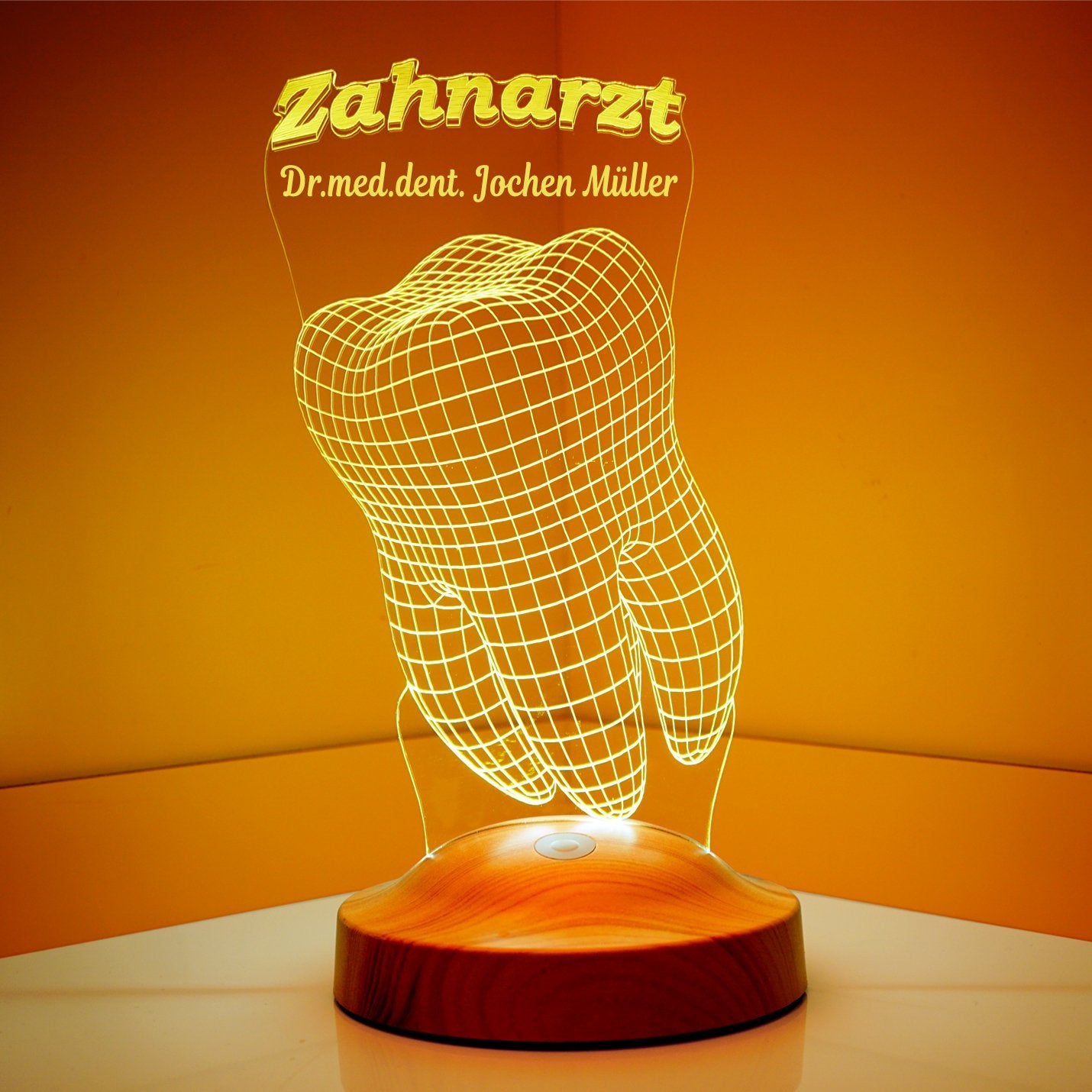 Personalisierte Lampe mit Gravur Zahnartz