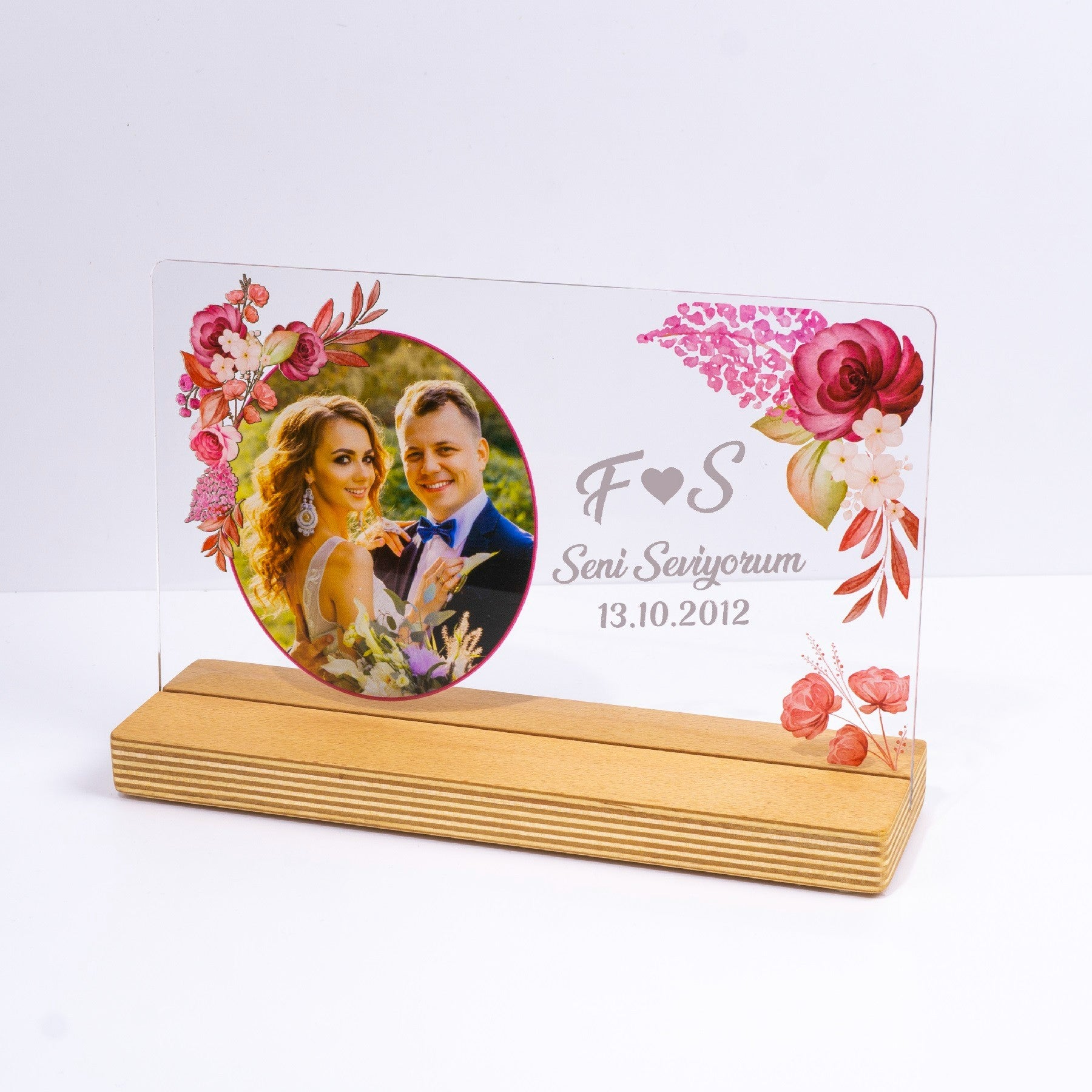 Personalisiertes Fotogeschenk mit hochwertigem UV-Druck Holzaufsteller & Geschenkbox